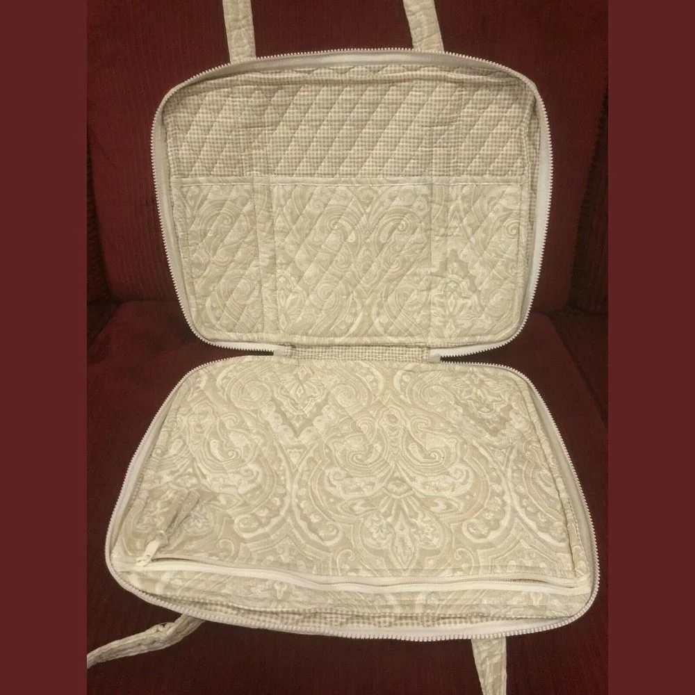 Vera Bradley 110 Bag Natural Toile Computer Laptop - Picture 4 of 5